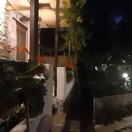 Relax Holistic House