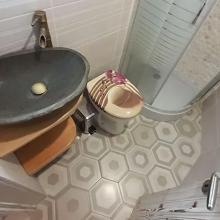 Villa Relax Holistic House *