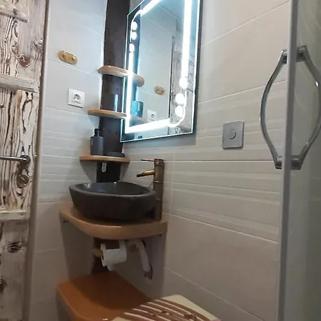 Relax Holistic House *