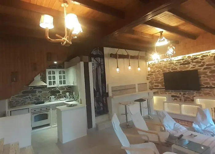 Villa Relax Holistic House *