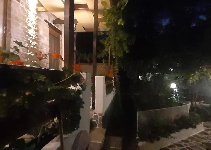 Relax Holistic House